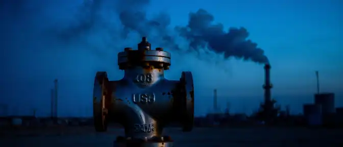 Топливный тупик: почему нефтяные гиганты предрекают затяжной рост цен на бензин и дизель
