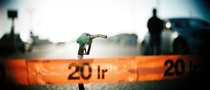 Топливный детокс: в Крыму и Севастополе власти взялись за стабилизацию цен на бензин