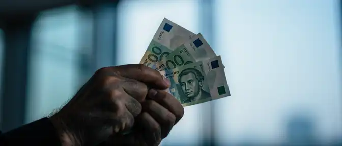 Рубль в ожидании перемен: чего ждать вкладчикам и заемщикам от нового решения Центробанка?